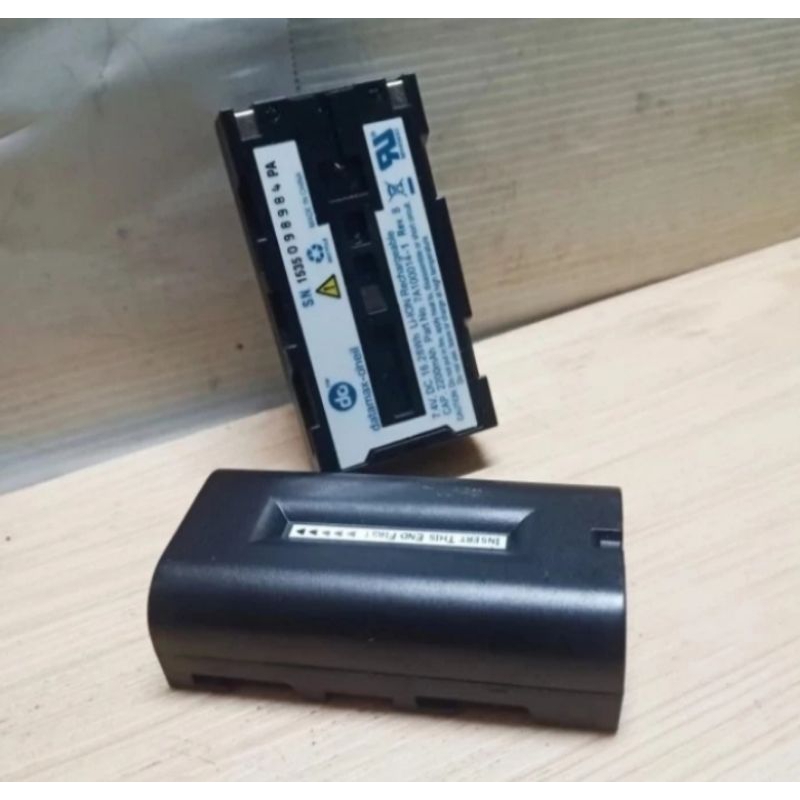 Battery Li -On Rechargeable 7,4V - 2200mAh - 16,28Wh