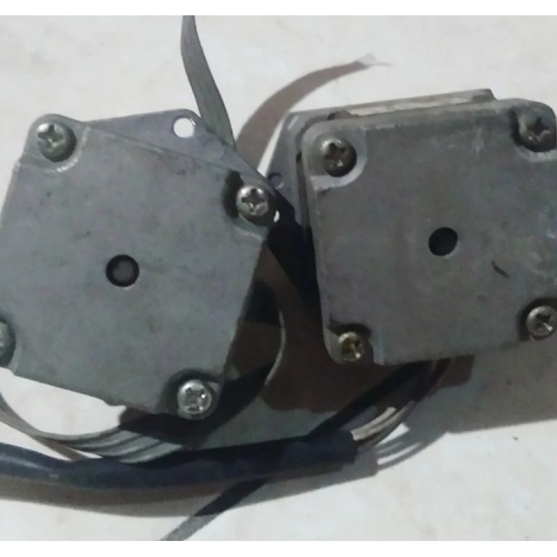 stepper ,type STH-39H112brand shinano kensi, di jual lengket
