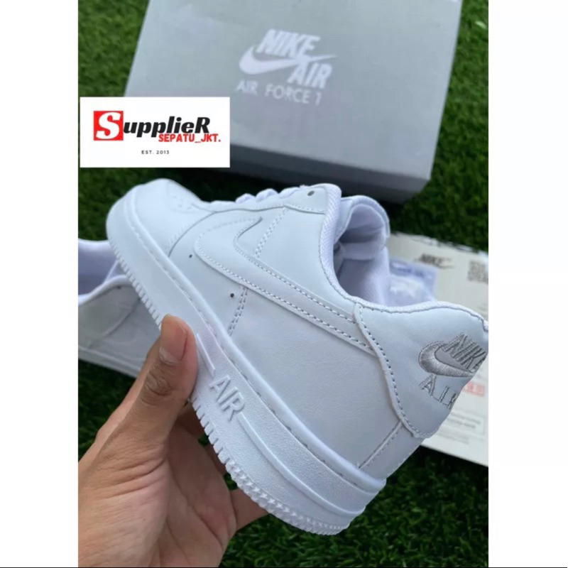 MAN &amp; LADIES SEPATU PUTIH NK AIR FORCE1 LV8 MID LOW SEPATU PUTIH POLOS