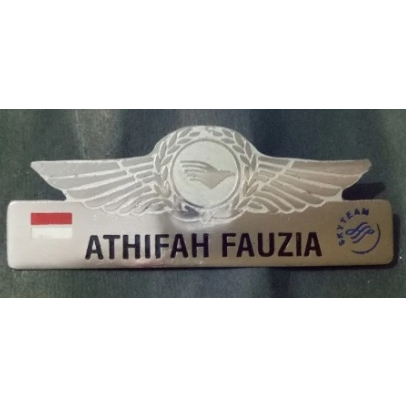 

Nametag Garuda Indonesia, Magnet