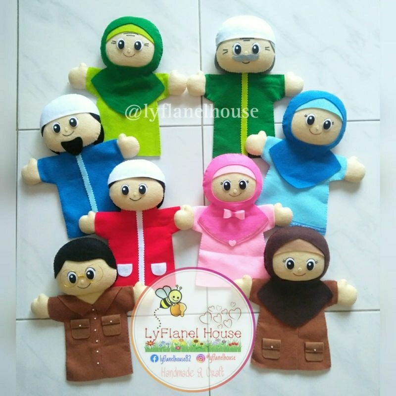BONEKA TANGAN KELUARGA