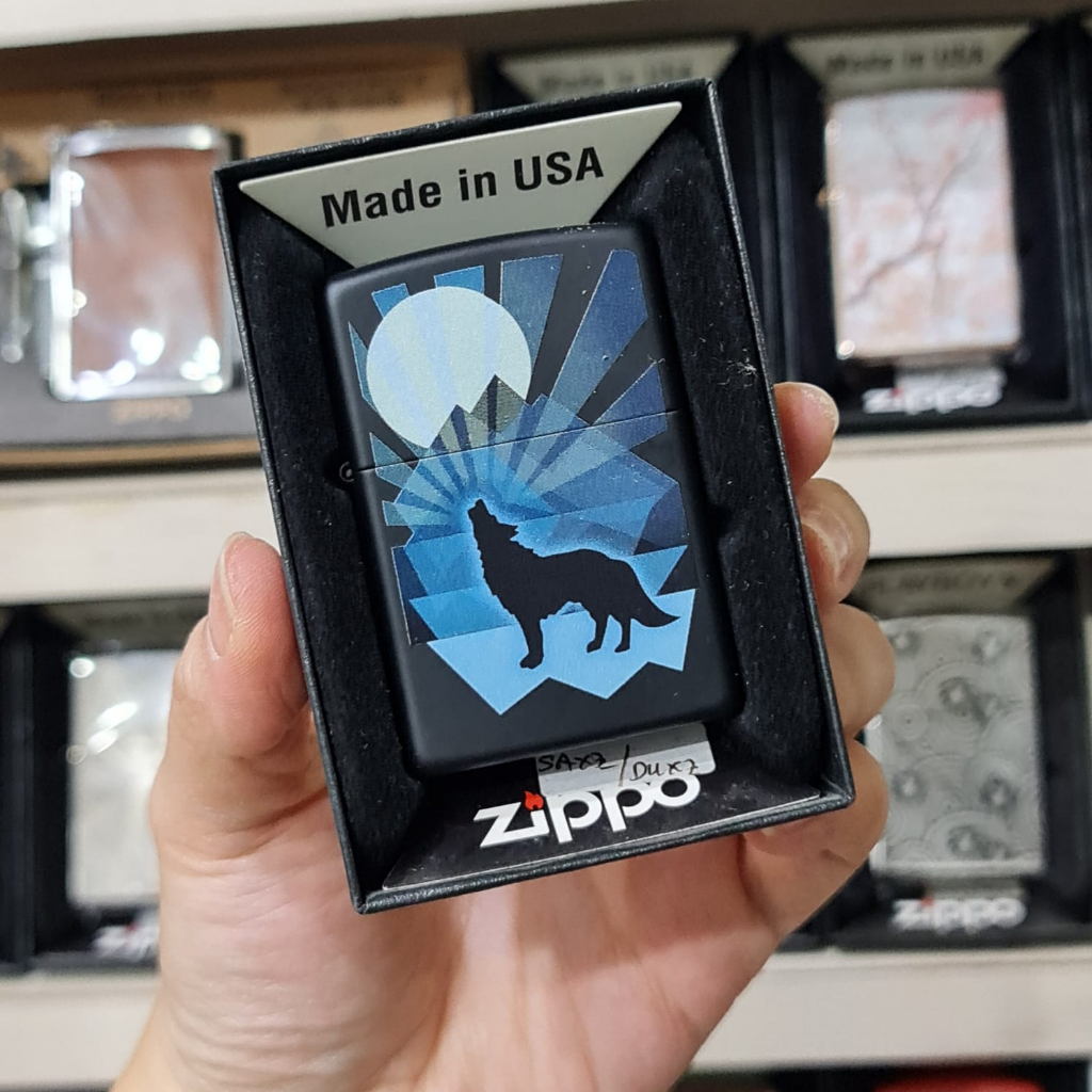 Zippo Lighter Zippo Original - Zippo Wolf And Moon Design