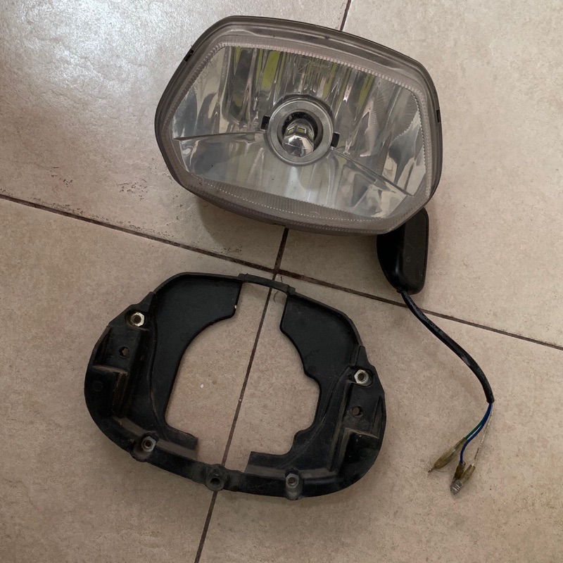 HEADLAMP ORIGINAL VESPA SPRINT MATIC INCLUDE BRACKET + LAMPU LED BONUS