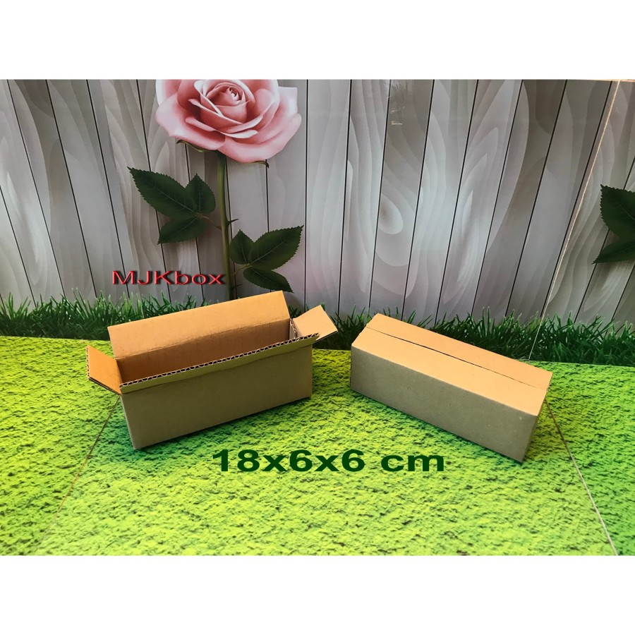

kardus karton box Uk. 18x8x6 cm ..ST untuk Packing MODEL INDOMIE