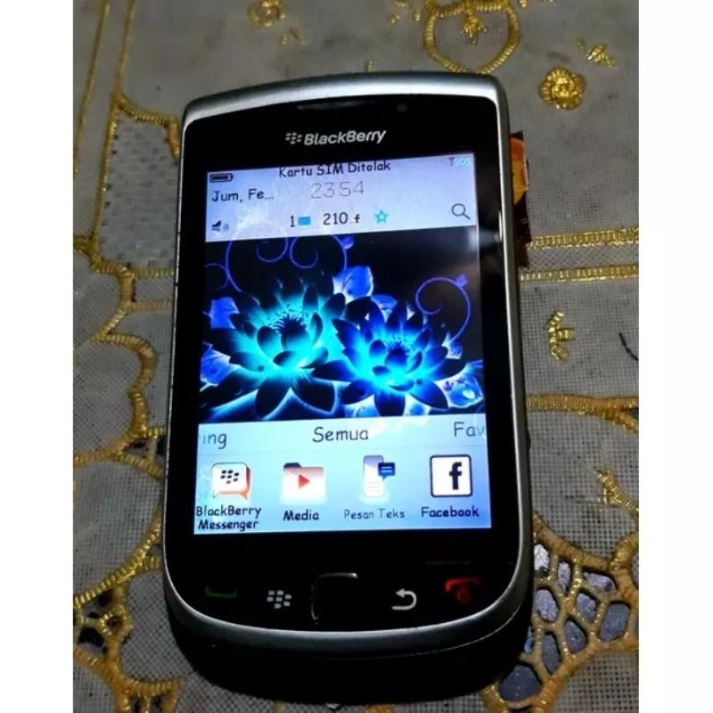 BlackBerry torch 9800