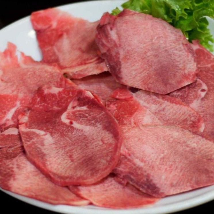 

Daging Lidah Sapi Slice AUS Impor / Ox Tongue Sliced / Gyutan