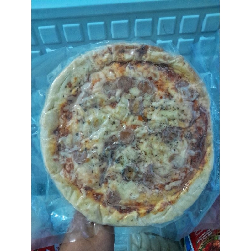 

PIZZA JUMBO SOSIS MOZARELLA
