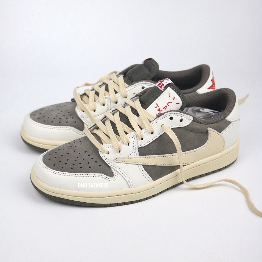 Air Jordan 1 Low x Travis Scott Reverse Mocha - BNIB Original 100%