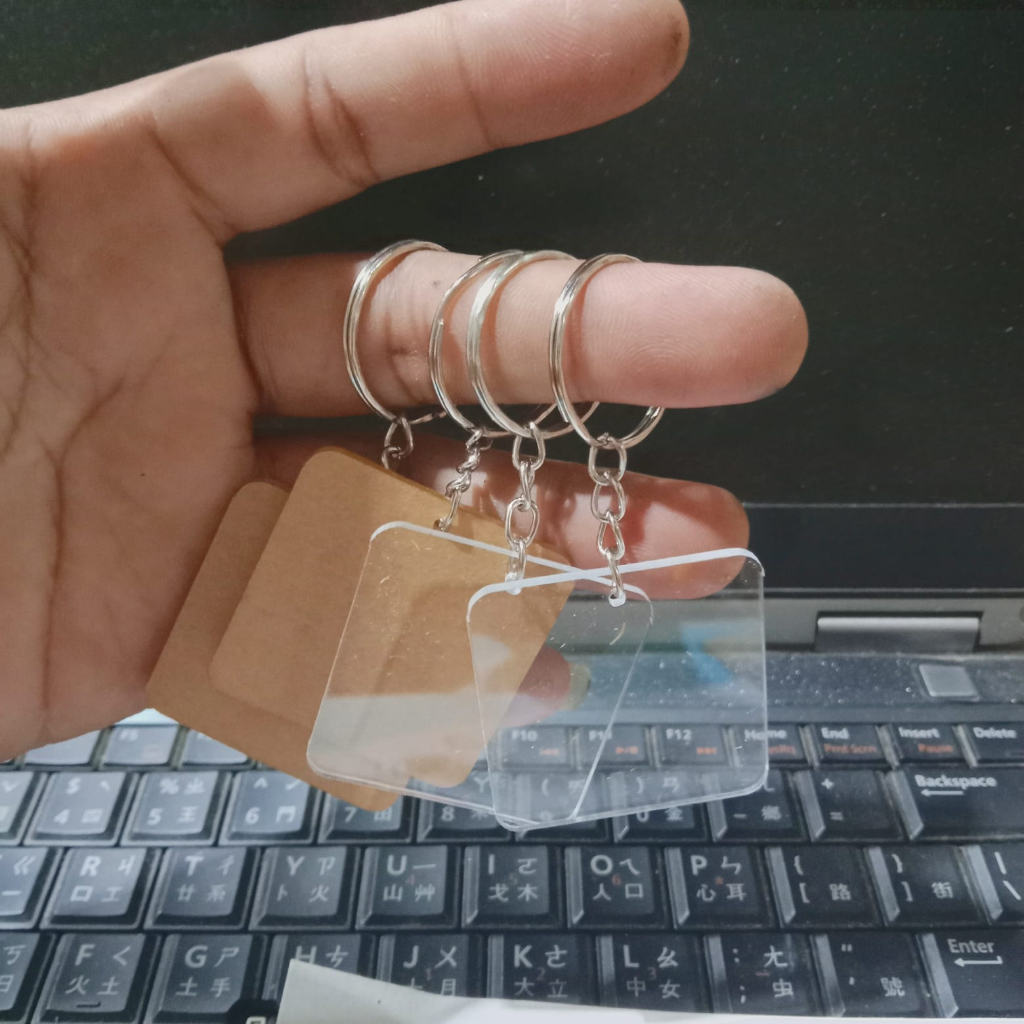 Gantungan Kunci Bulat Bahan Akrilik Berbagai Ukuran