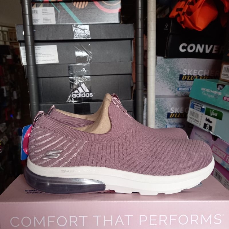Sepatu Wanita Skechers Original Go Walk Air