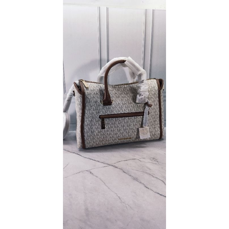 Michael Kors Carine vanila large