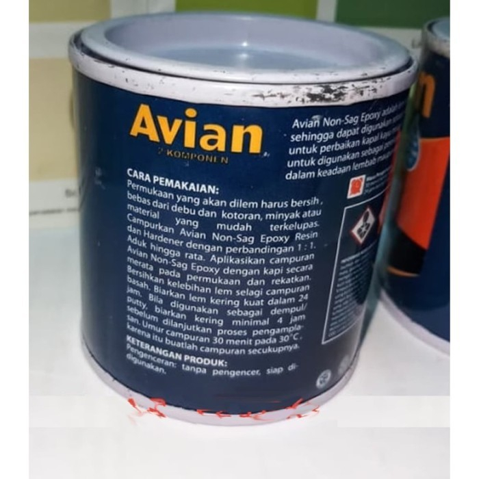 AVIAN LEM EPOXY NON SAG (2 Komponen x 400 Gram = 800 Gram) KOMPLIT = RESIN + HARDENER [AVIAN BRANDS] Untuk Tambal Kebocoran Kapal Laut dan Tambal Toren Air / Tangki Bocor. Warna : Kuning Kecoklatan. Sangat Kental. Tidak Menetes