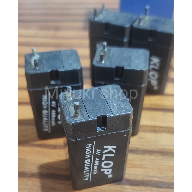 baterai cas(aki kering) 4 volt 400mAh untuk raket nyamuk, maenan, kipas cas dll