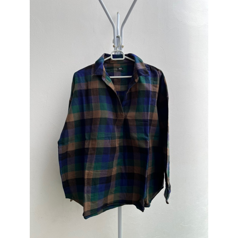 preloved kemeja flanel uniqlo