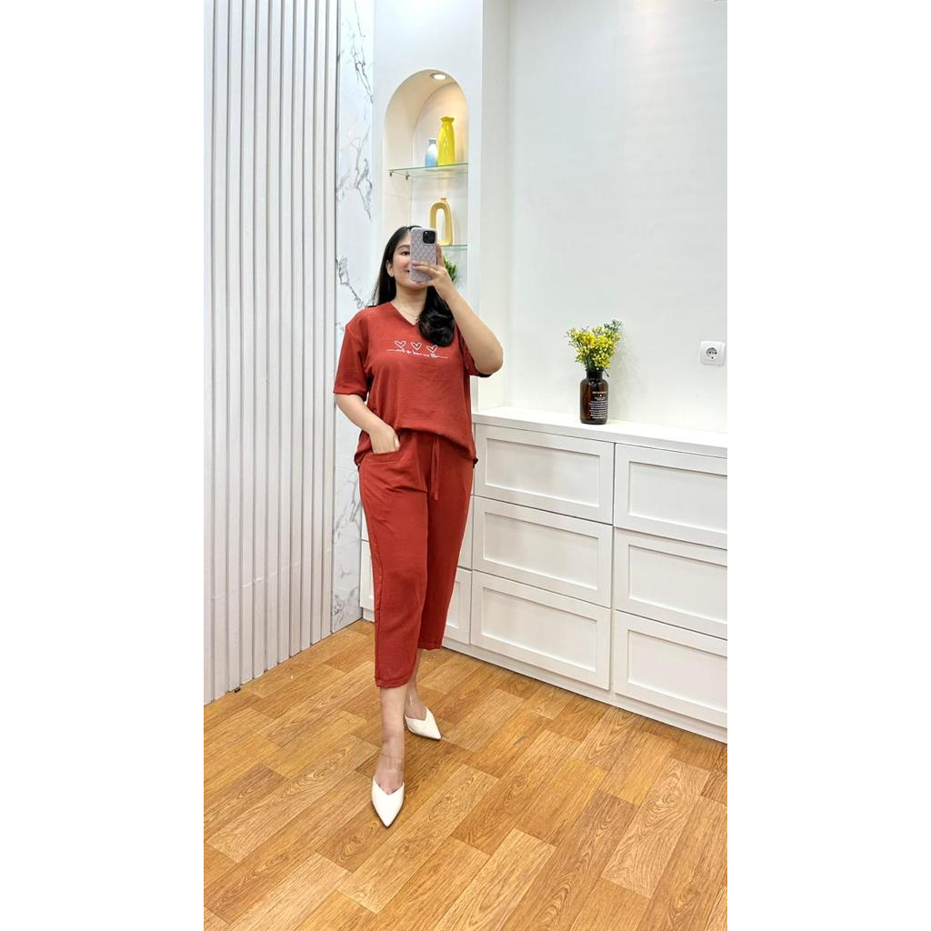 One set NADINE annisa fashion setelan wanita cringkle airflow sablon bunga dan love terbaru