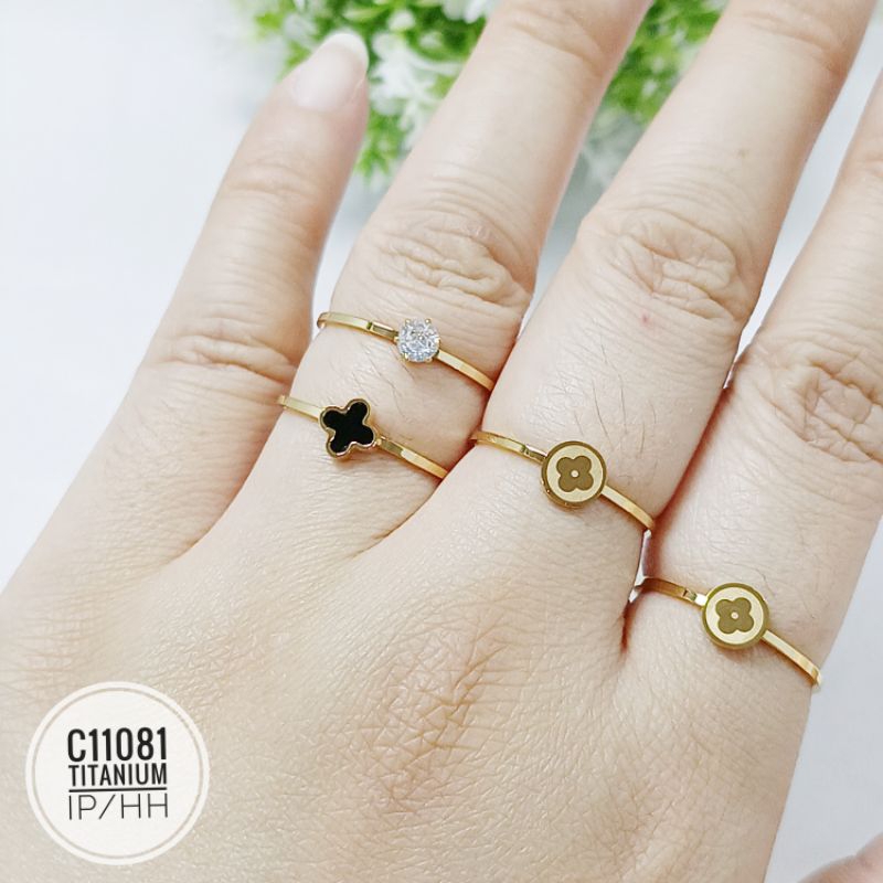 Cincin Titanium clover set 4 pcs gold C11081