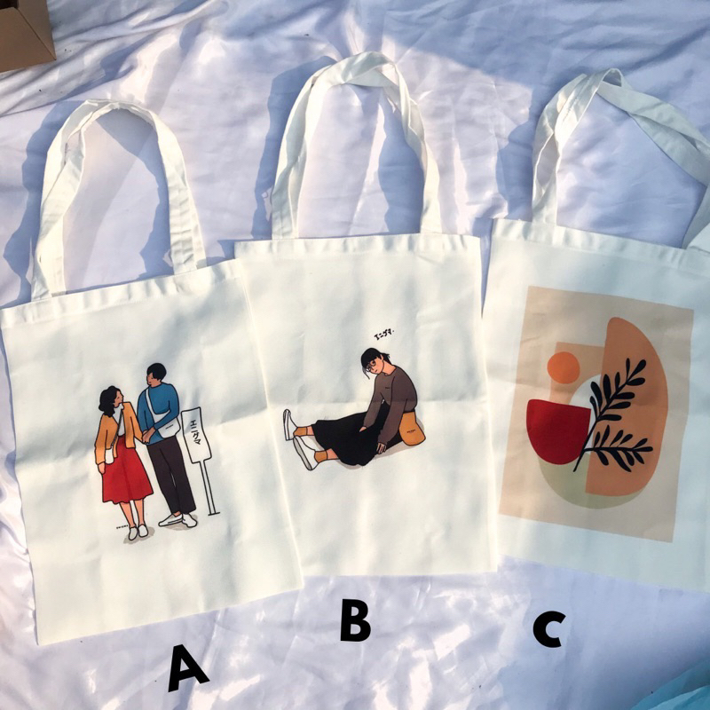 [IDYANS] TOTEBAG PREMIUM HARDBOX KADO JEDAI JAM GRADUATION