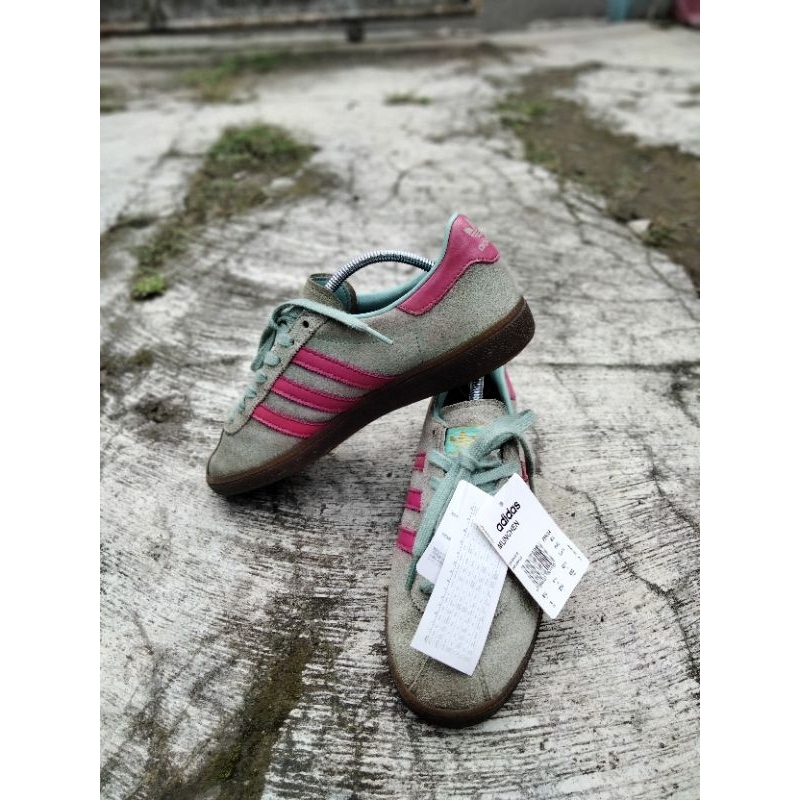 adidas munchen hazy green