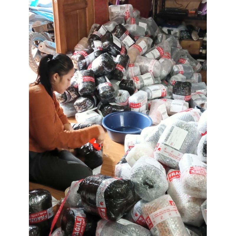 

ADR soes coklat kiloan murah rasa mewah gr