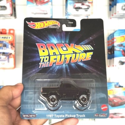 HOTWHEELS BACK TO THE FUTURE 1987 TOYOTA PICKUP TRUCK