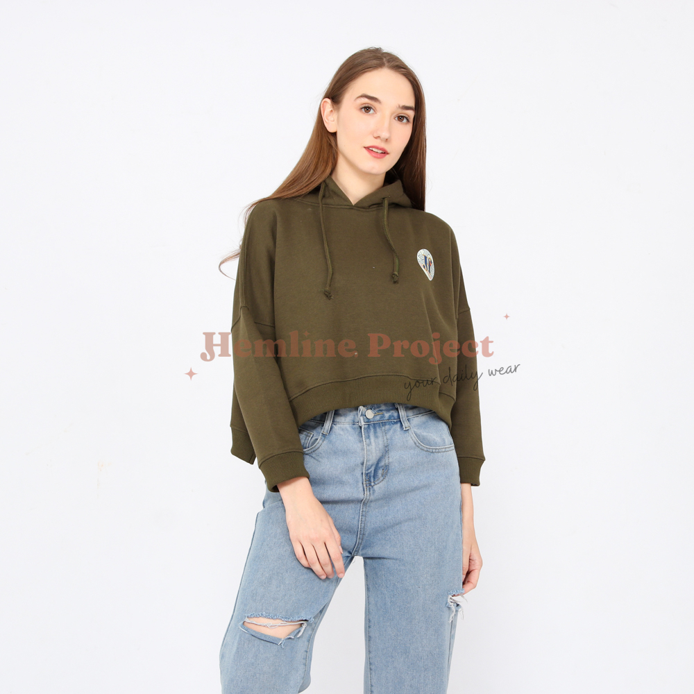 ILAYA Crop Sweater - Olive