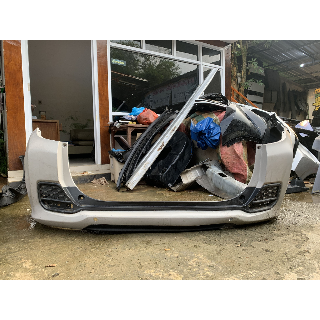 Bumper Bemper Belakang Honda Mobilio Type E S Original
