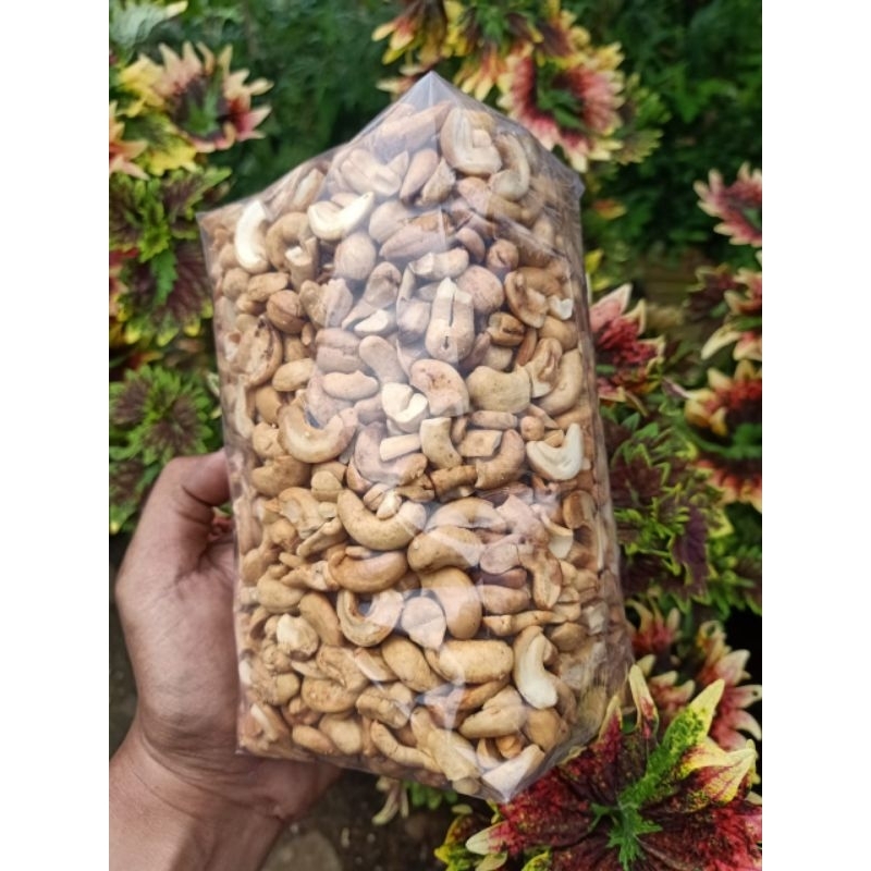 

Patahan Kacang Mete Mede Super fresh