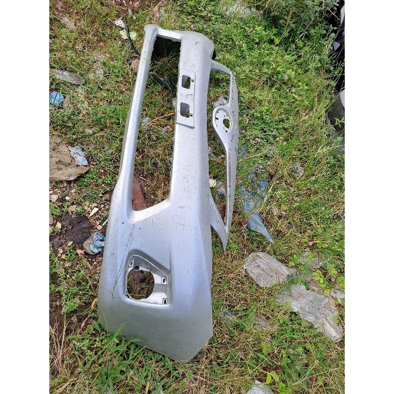 bumper depan toyota altis tahun 2010