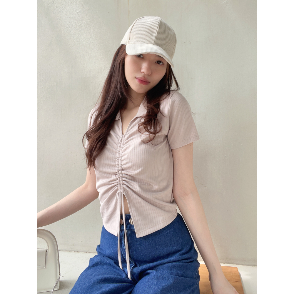 Kadaka T-0466 Top Scrunch Serut Detail Kerah Knit Korea