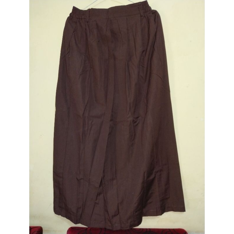 PRELOVED SERAGAM SEKOLAH PRAMUKA WANITA SMA