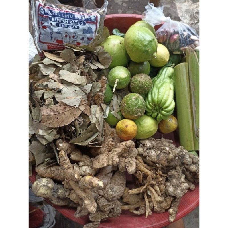 Rempah Oukup dan Mandi uap