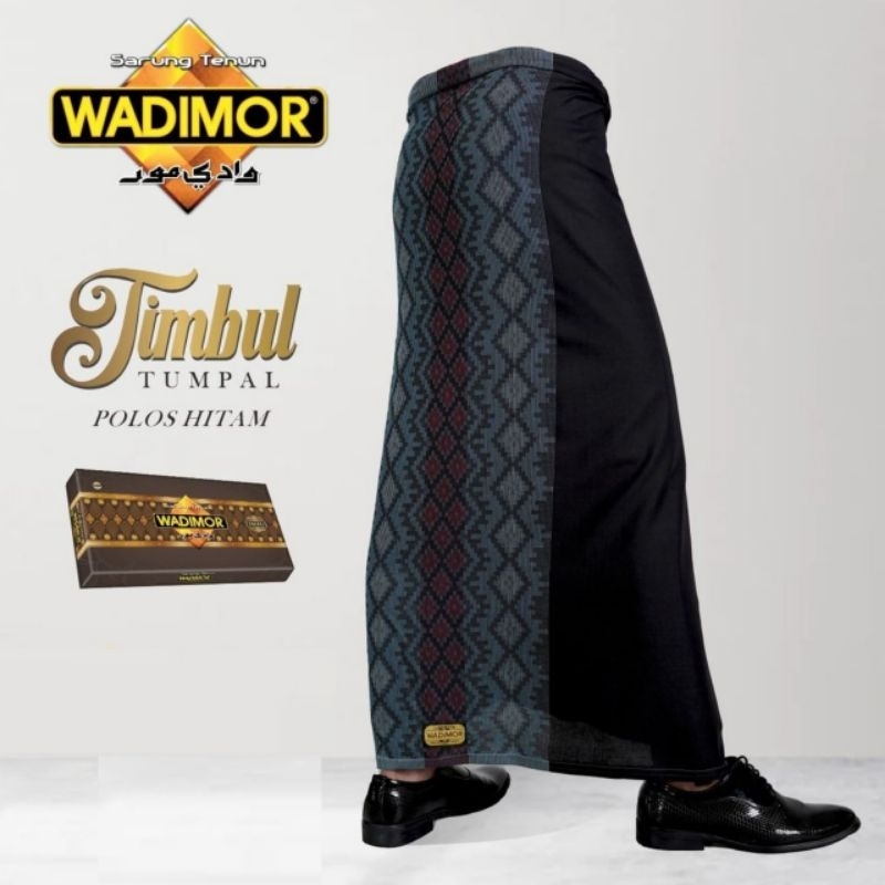 Sarung Wadimor Hitam tumpal kembang &amp; tumpal timbul