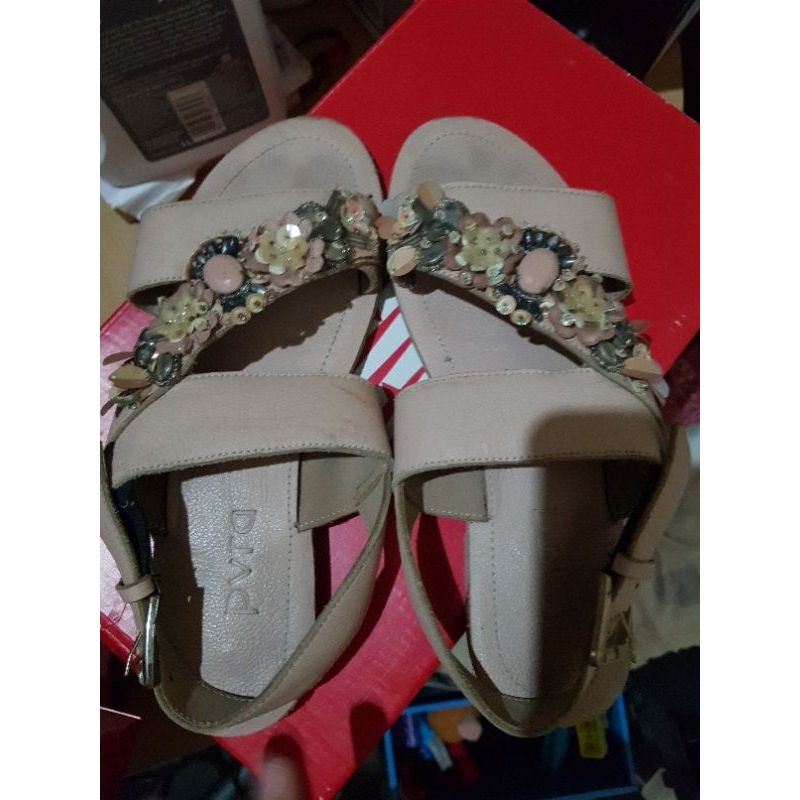 PVRA preloved size 36