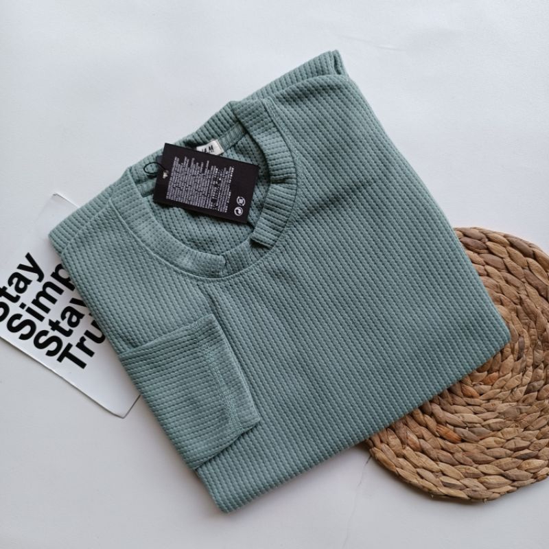 KAOS WAFFLE UNIQLO / KAOS POLOS / KAOS LENGAN PANJANG / KAOS RIB / KAOS CJ