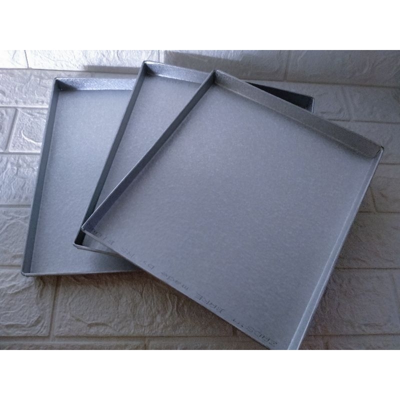 

loyang kue kering 3set. ukuran 24x28 bahn kalpalum anti krat