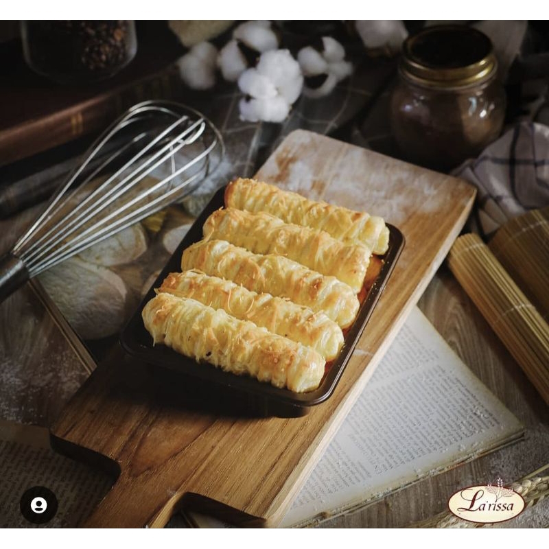 

Cheese roll larissa bakery isi 10 pcs