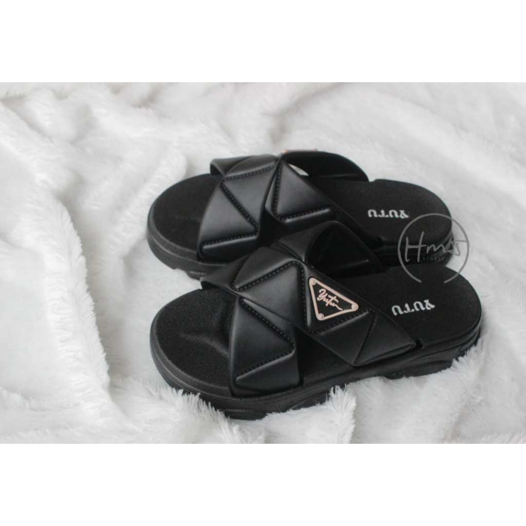 Sandal Wanita Tali Silang Model Kekinian Tebal 3CM Korean Style Bahan Karet Eva Ringan /Yt 9101-8