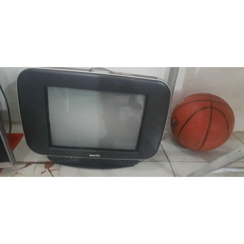 TV Sanyo 14 inch