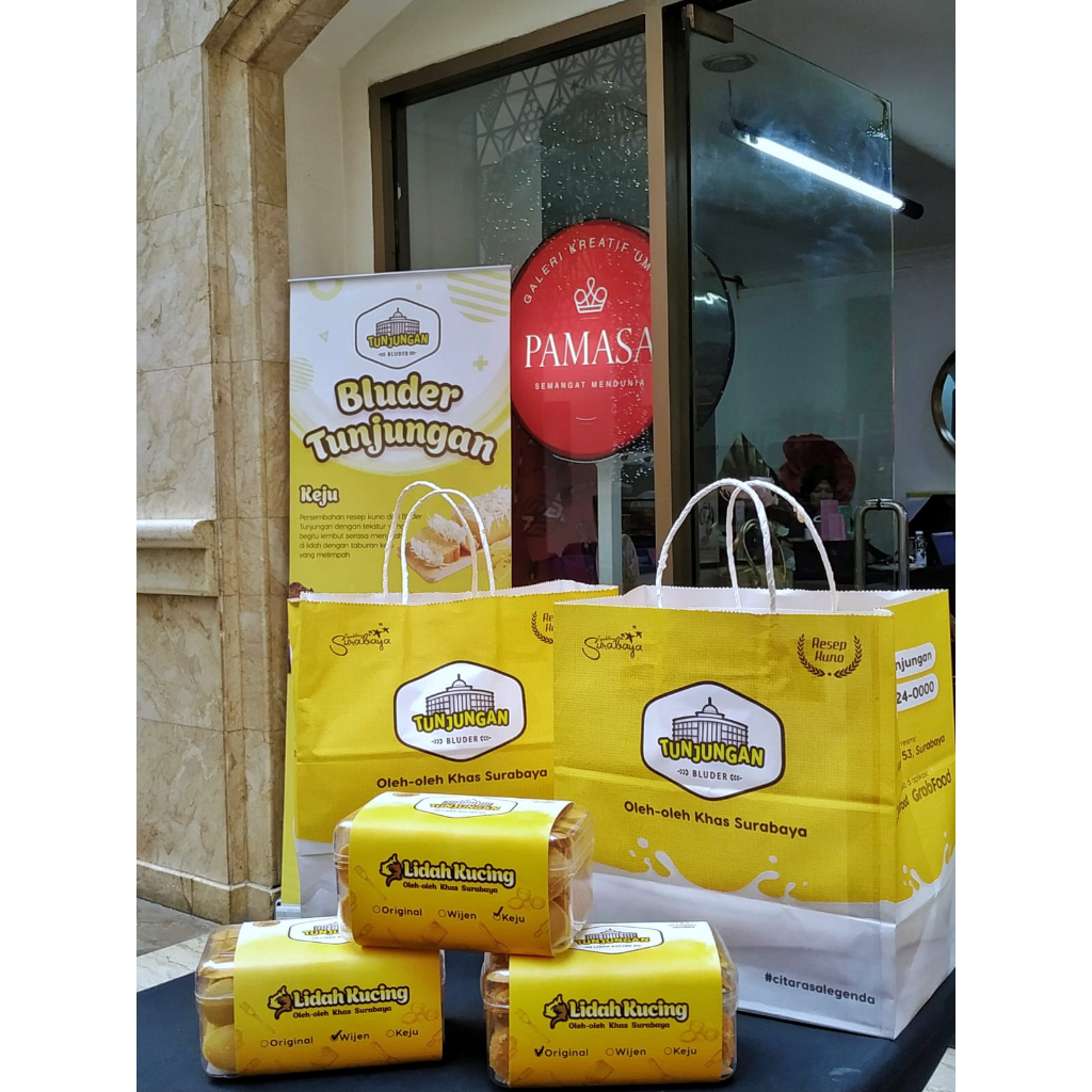 

galeripamasa30 lidah kucing cookies kue kering biskuit by bluder tunjungan