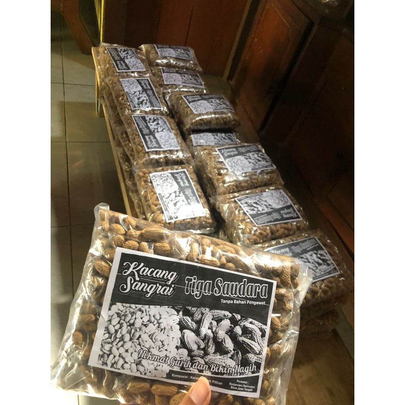 

kacang sangrai 500g gurih nya bikin nagih