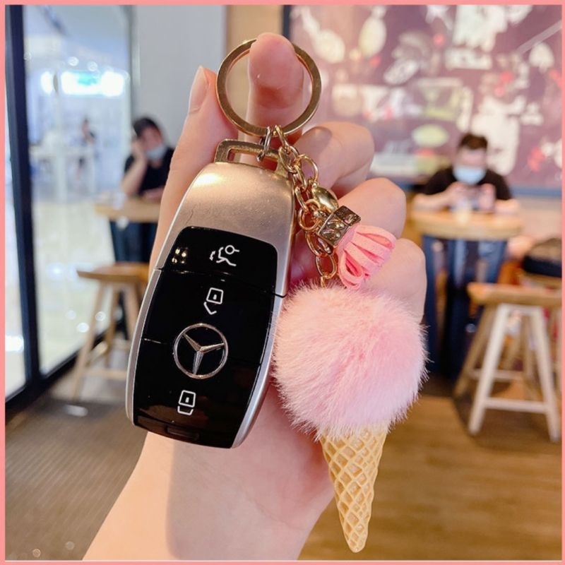 Gantungan Kunci Gantungan HP Ice Cream Keychain Pom Ice Cream