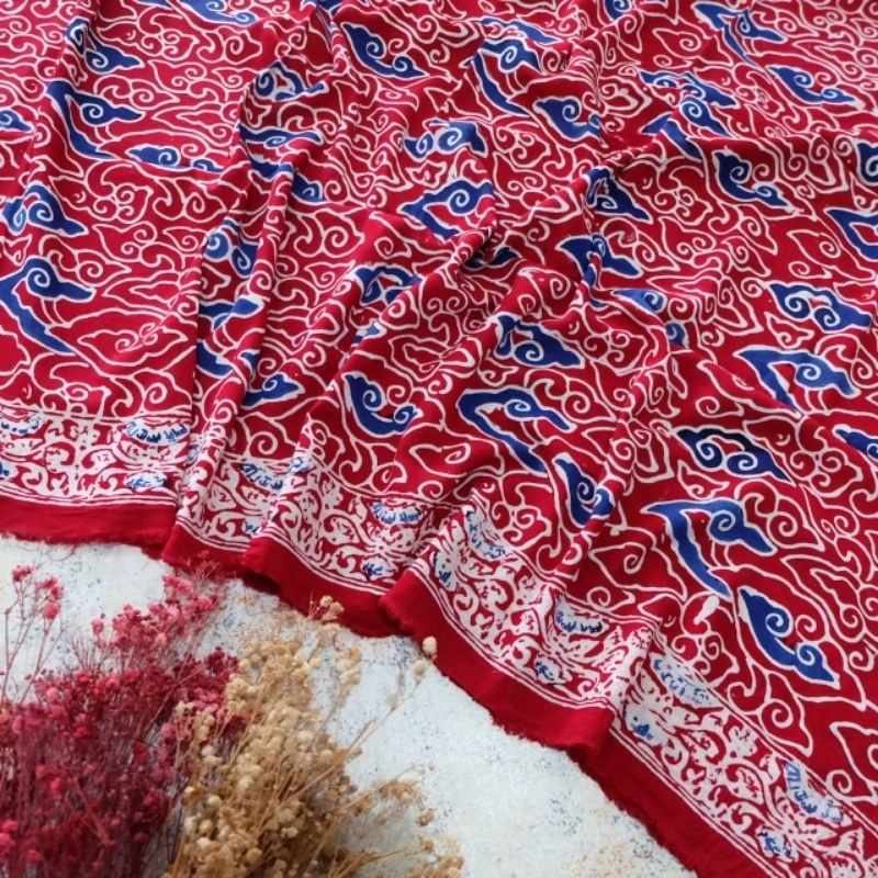 kain batik bahan Paris batik pria dan wanita cap tulis colet dasar merah khas Cirebon amanahbatik te