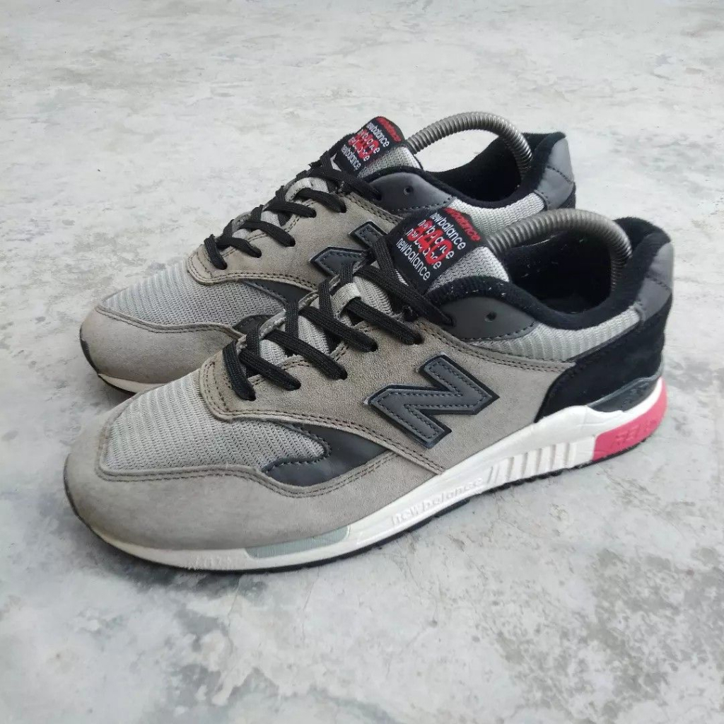 Sepatu Running NB 840 Dark Grey Black