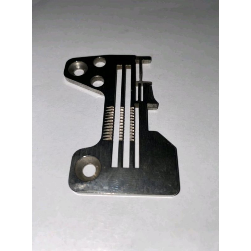 Plat Obras Benang 4 Mesin Jahit Juki moR4305JOEEOO