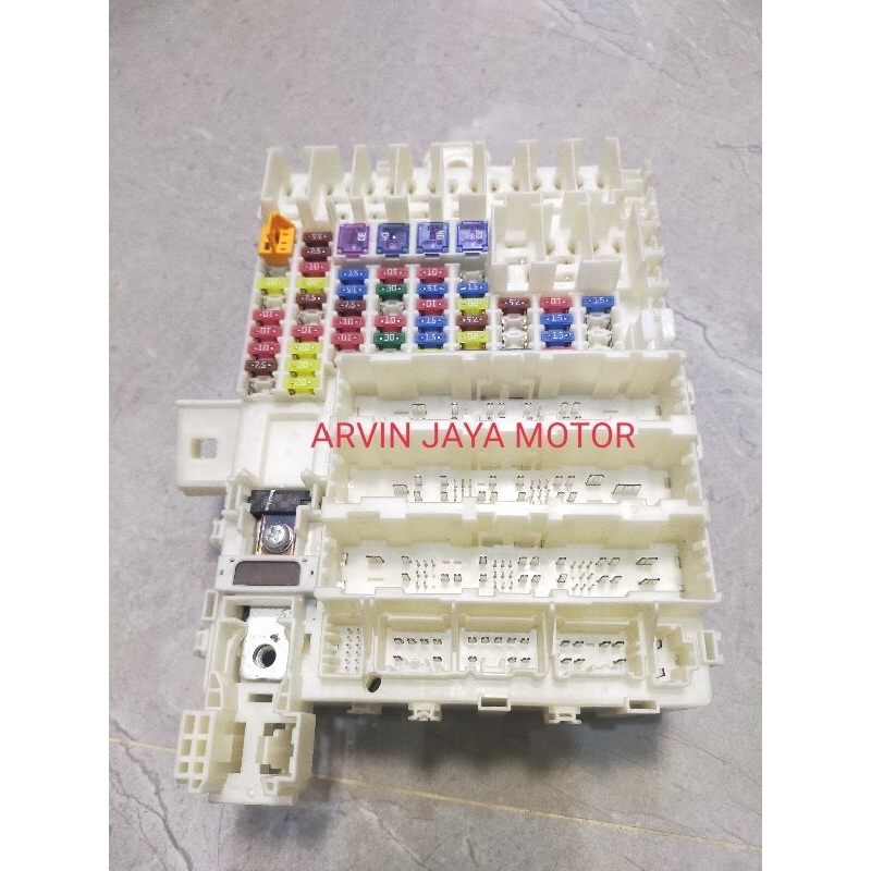fuse box Honda jazz RS ge8 manual