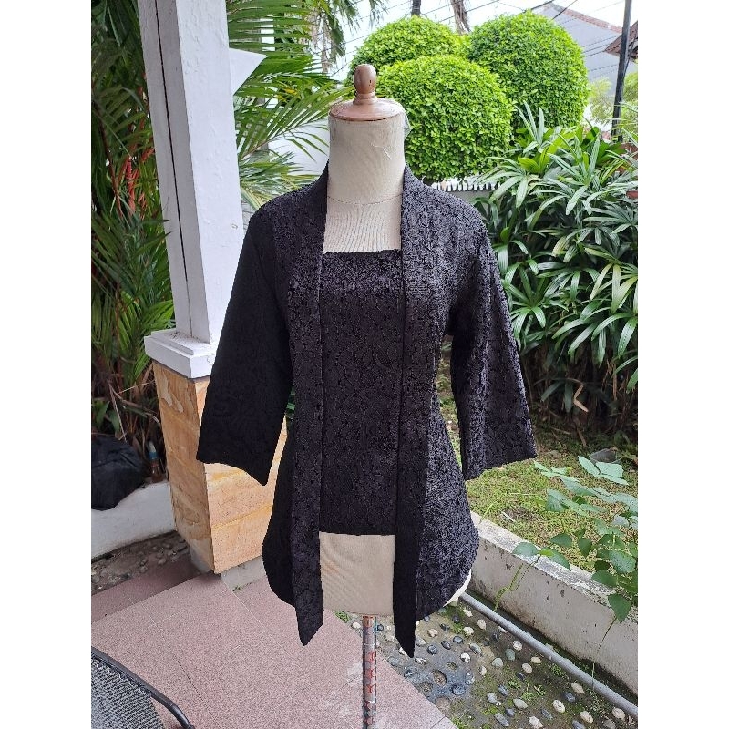 Kebaya brukat merah marun / kebaya hitam / kebaya modern / kebaya kutubaru / setelan batik couple