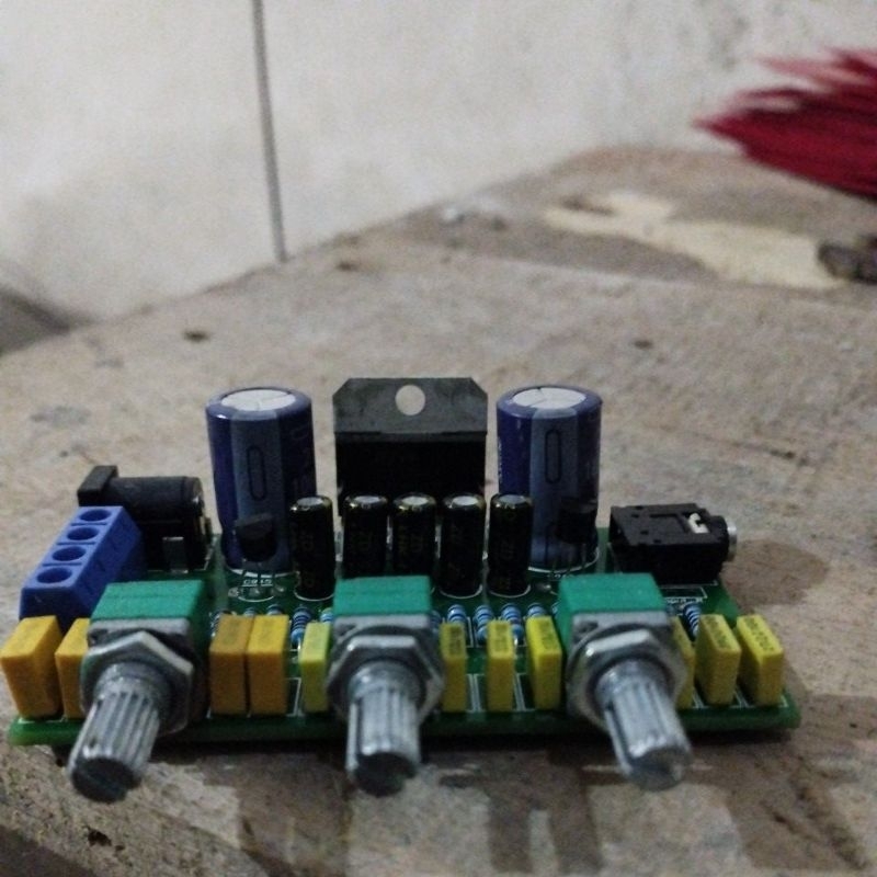 amplifier 12 V bridge TDA 7297 15 watt stereo