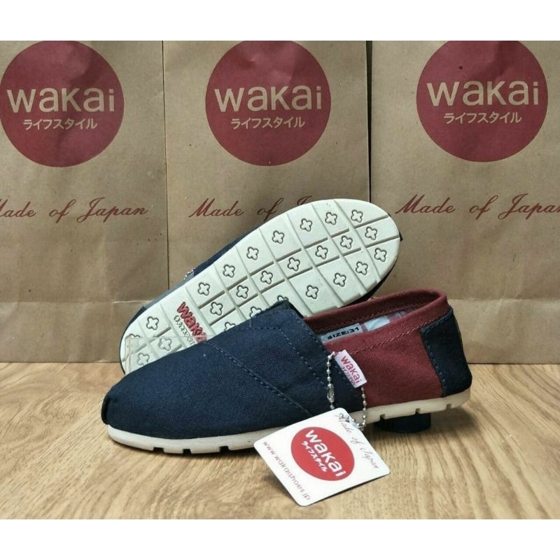 SEPATU SLIP ON WAKAI ANAK HITAM MARON SOL CREAM TERMURAH