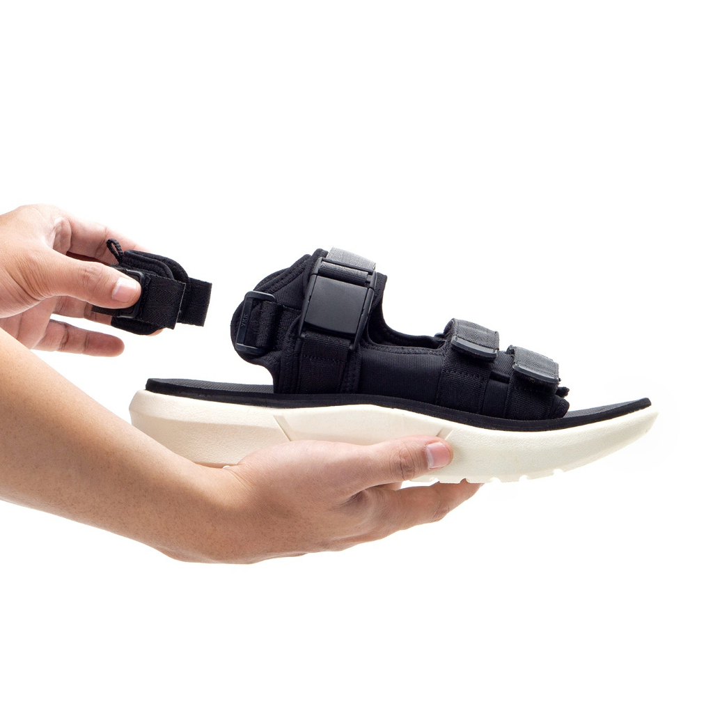 Extrovert Black | Sandal Gunung Original Urban Santai Kasual Pria Sendal Footwear New Ori | FORIND x Reyl