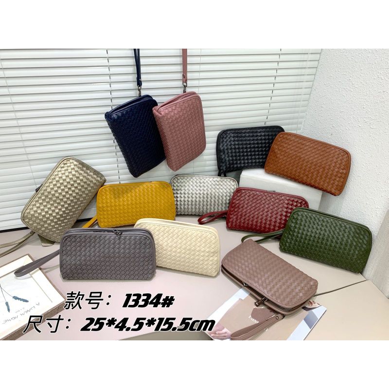 Pouch Handbag kode 1334 Bahan Anyam Terbaru Import